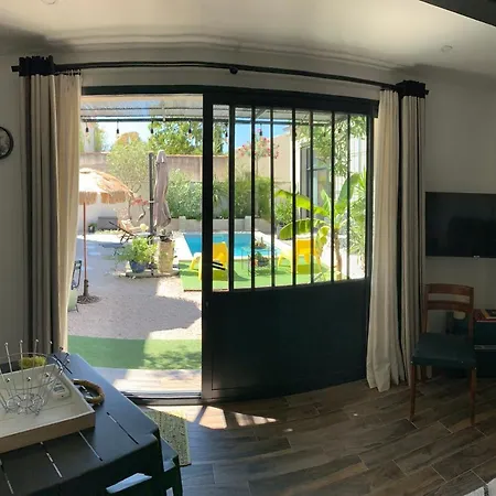 Cosy Studio En Provence Carpentras Exterior photo