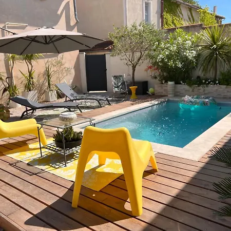 Cosy Studio En Provence Carpentras Exterior photo